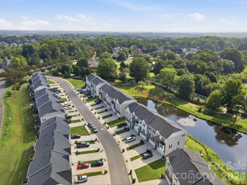2543 Grantham Place Drive, Fort Mill, SC 29715.  MLS# CAR4418079, YatesRealty ID 48068. 