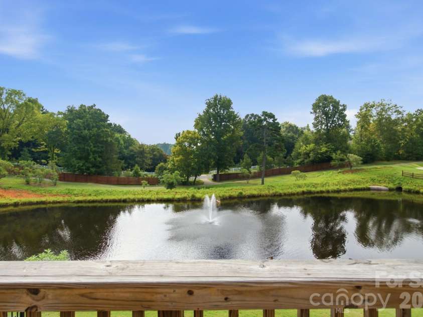 2543 Grantham Place Drive, Fort Mill, SC 29715.  MLS# CAR4418079, YatesRealty ID 48068. 