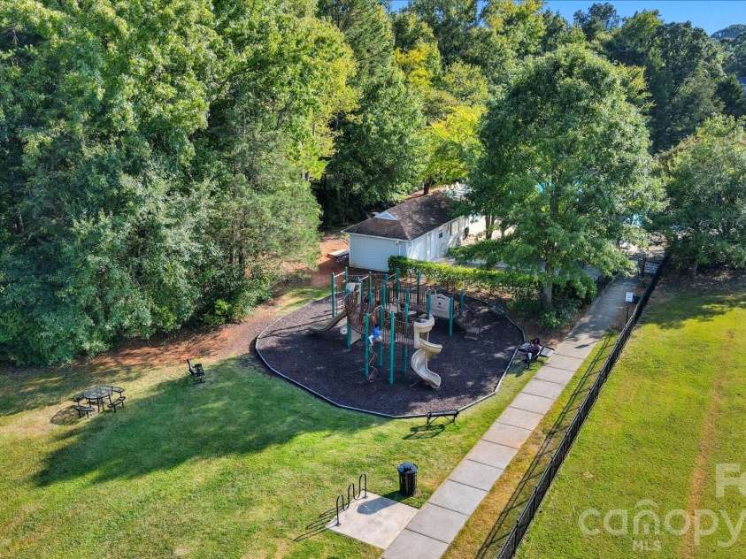 2543 Grantham Place Drive, Fort Mill, SC 29715.  MLS# CAR4418079, YatesRealty ID 48068. 