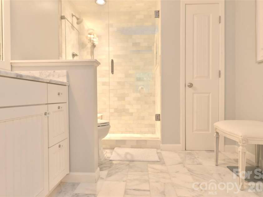 7615 Woods Lane, Cornelius, NC 28031.  MLS# CAR4419666, YatesRealty ID 48069. 