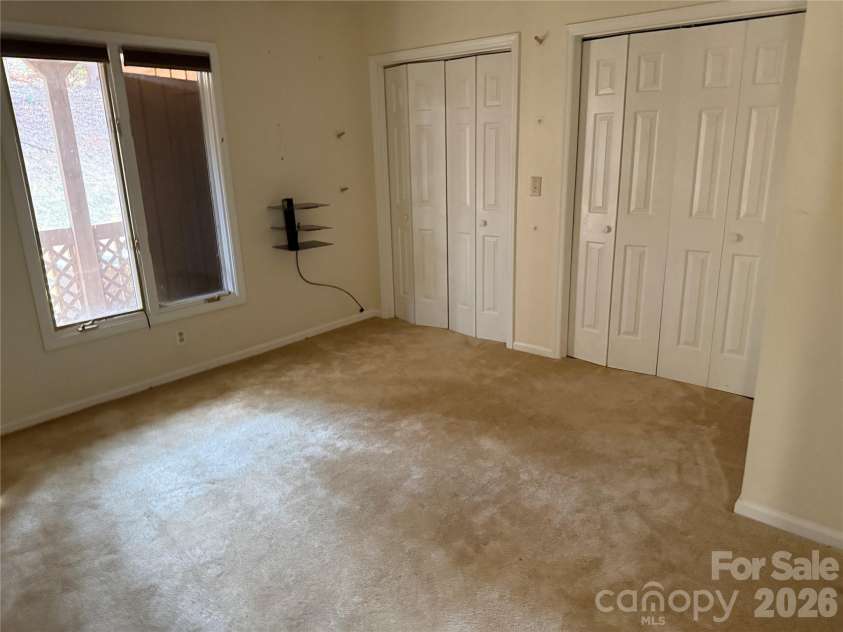 1720 12th Street, Hickory, NC 28601.  MLS# CAR4359181, YatesRealty ID 4807. 