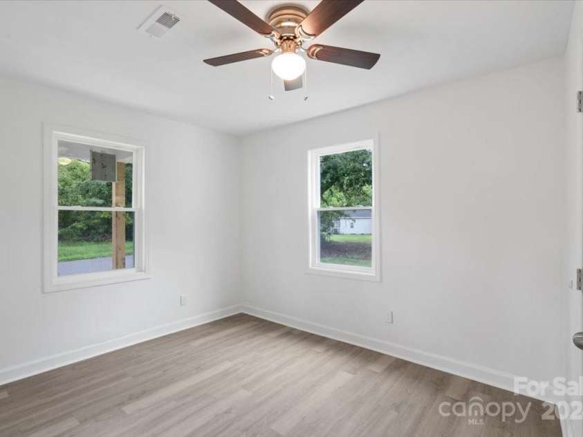 477 Frank Street, Rock Hill, SC 29730.  MLS# CAR4165501, YatesRealty ID 4807. Bedroom 1