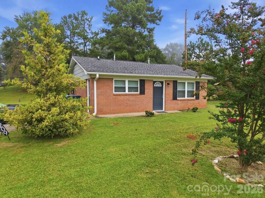 209 Roberson Road, Forest City, NC 28043.  MLS# CAR4420063, YatesRealty ID 48073. 
