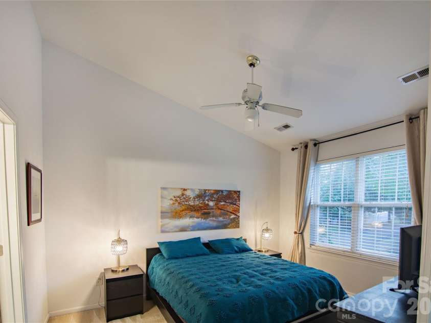 8310 Chaceview Court, Charlotte, NC 28269.  MLS# CAR4419511, YatesRealty ID 48076. 