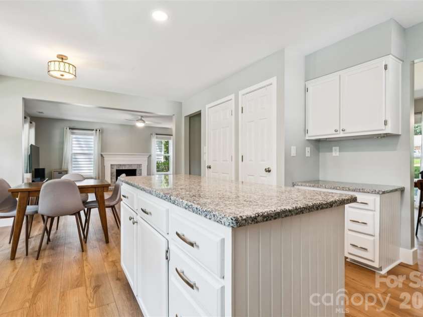 12501 Diamond Drive, Pineville, NC 28134.  MLS# CAR4419478, YatesRealty ID 48079. 