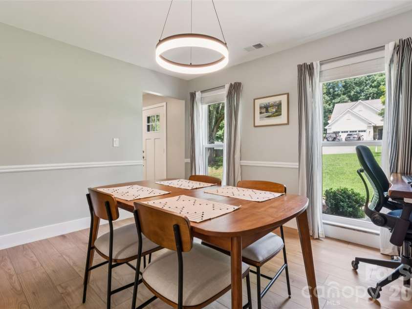 12501 Diamond Drive, Pineville, NC 28134.  MLS# CAR4419478, YatesRealty ID 48079. 