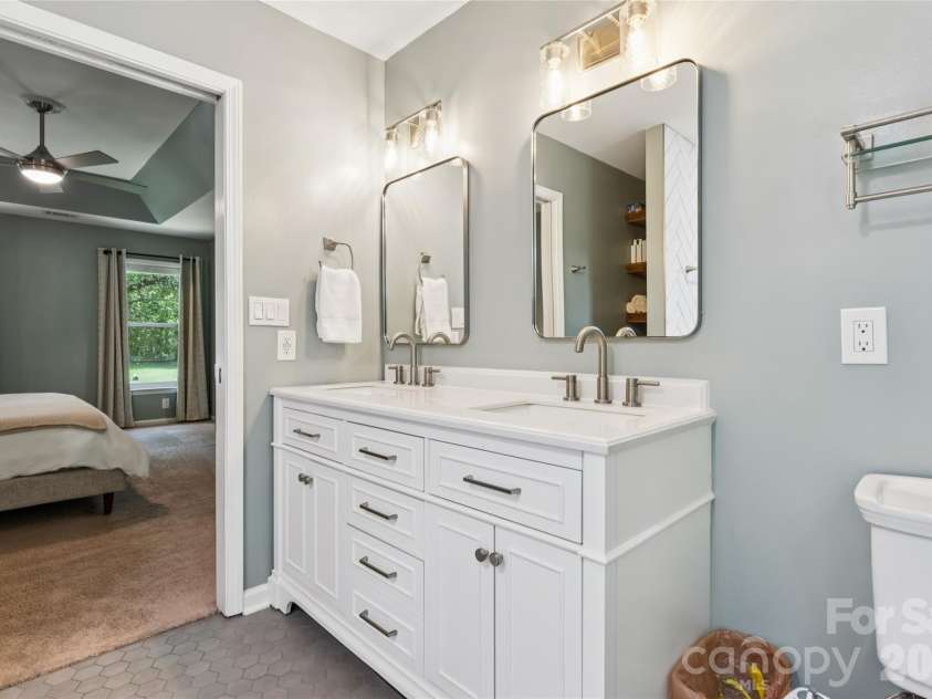 12501 Diamond Drive, Pineville, NC 28134.  MLS# CAR4419478, YatesRealty ID 48079. 