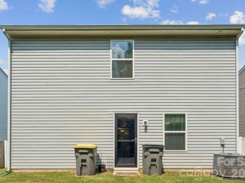 768 Fraternity Row, Kannapolis, NC 28081.  MLS# CAR4420021, YatesRealty ID 48080. 