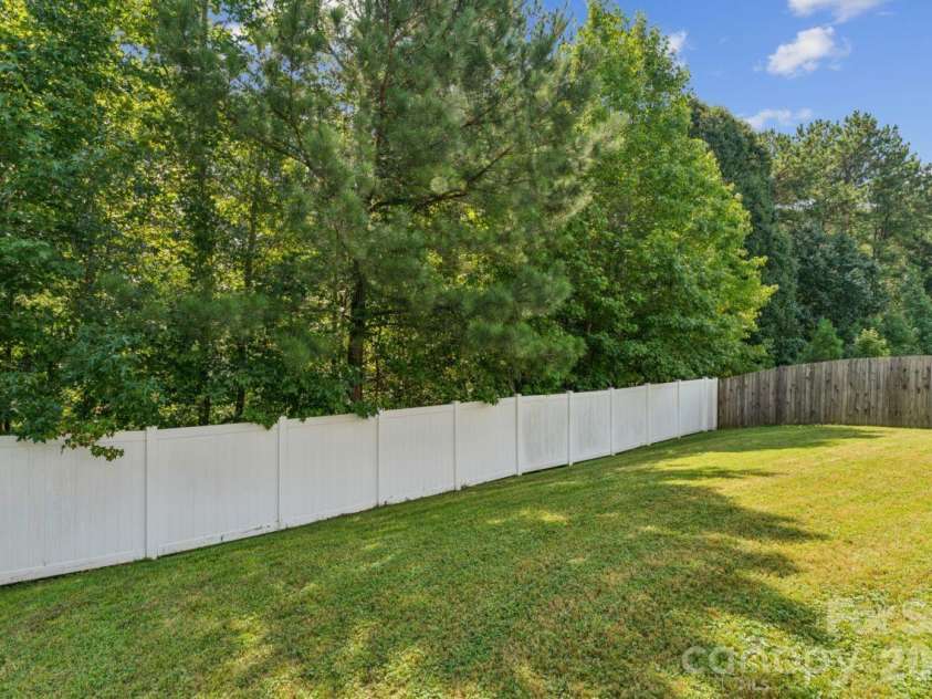 768 Fraternity Row, Kannapolis, NC 28081.  MLS# CAR4420021, YatesRealty ID 48080. 