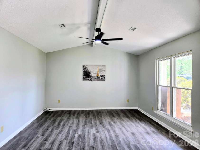 11318 Treebark Drive, Pineville, NC 28134.  MLS# CAR4418621, YatesRealty ID 48081. 