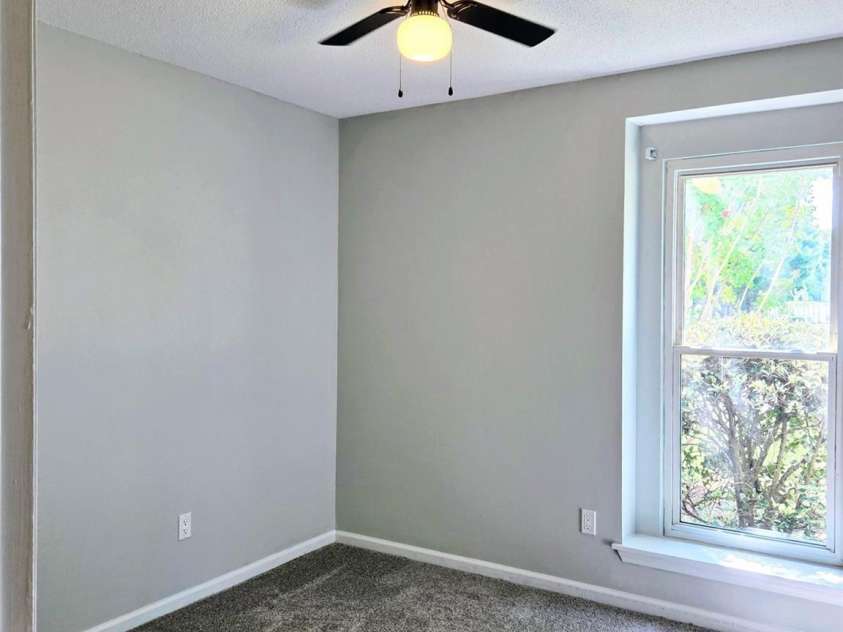 11318 Treebark Drive, Pineville, NC 28134.  MLS# CAR4418621, YatesRealty ID 48081. 