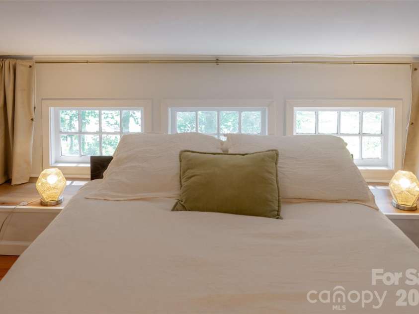 55 Beaman Road, Marion, NC 28752.  MLS# CAR4419435, YatesRealty ID 48084. 