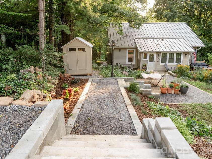 55 Beaman Road, Marion, NC 28752.  MLS# CAR4419435, YatesRealty ID 48084. 