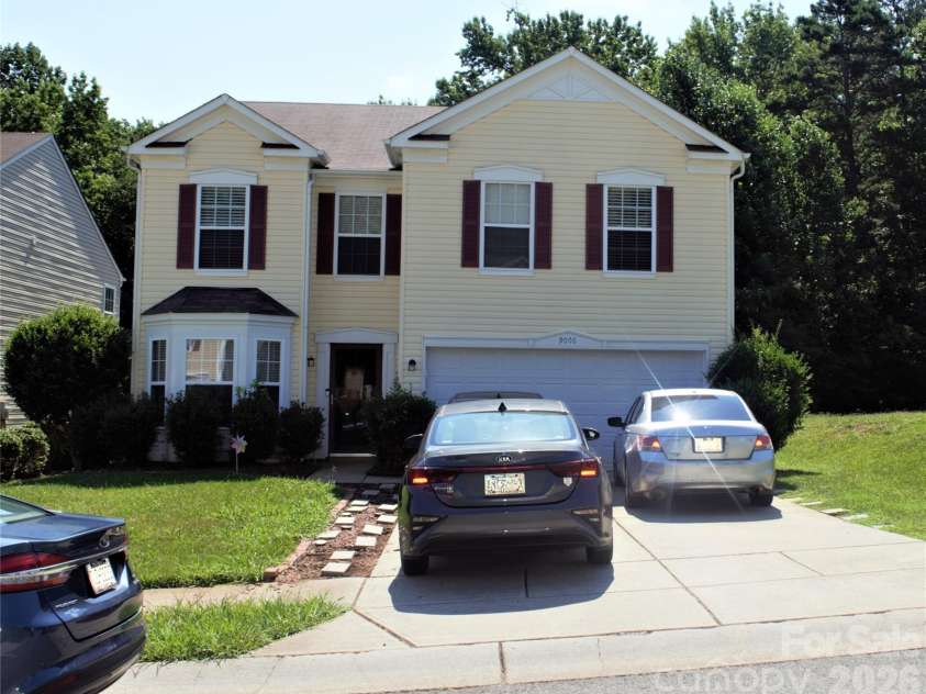9006 Red Clay Lane, Charlotte, NC 28269.  MLS# CAR4416701, YatesRealty ID 48085. 