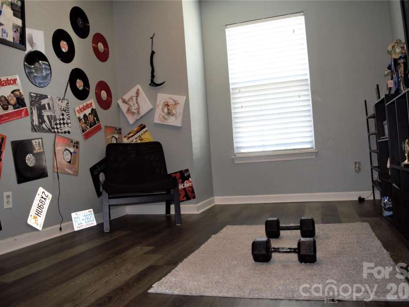 9006 Red Clay Lane, Charlotte, NC 28269.  MLS# CAR4416701, YatesRealty ID 48085. 