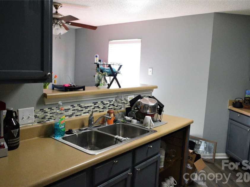 9006 Red Clay Lane, Charlotte, NC 28269.  MLS# CAR4416701, YatesRealty ID 48085. 