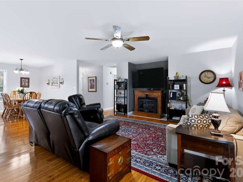 278 Newport Drive, Mount Gilead, NC 27306.  MLS# CAR4417109, YatesRealty ID 48086. 