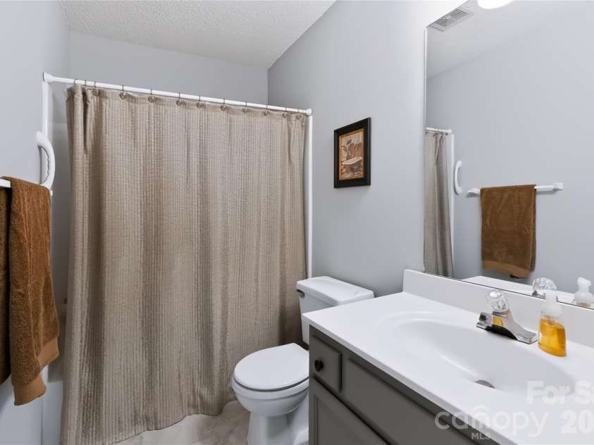 278 Newport Drive, Mount Gilead, NC 27306.  MLS# CAR4417109, YatesRealty ID 48086. 