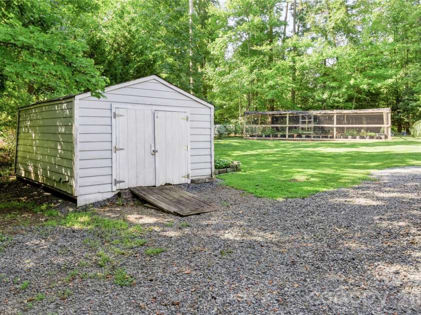 278 Newport Drive, Mount Gilead, NC 27306.  MLS# CAR4417109, YatesRealty ID 48086. 