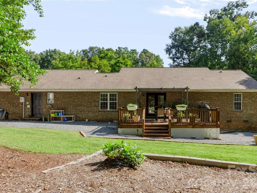 278 Newport Drive, Mount Gilead, NC 27306.  MLS# CAR4417109, YatesRealty ID 48086. 