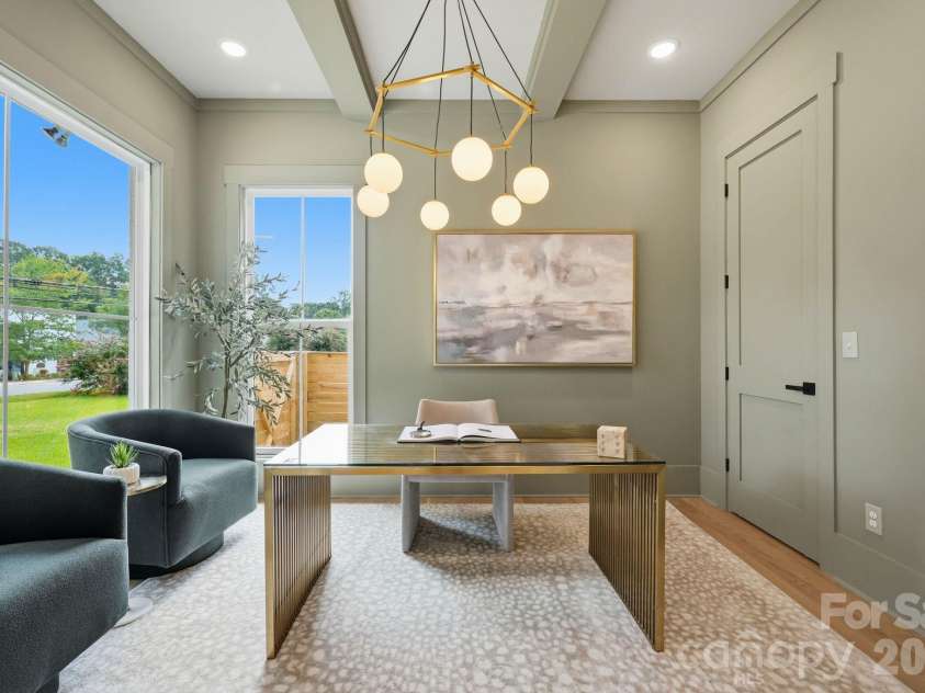 4538 Craig Avenue, Charlotte, NC 28211.  MLS# CAR4417719, YatesRealty ID 48088. Office