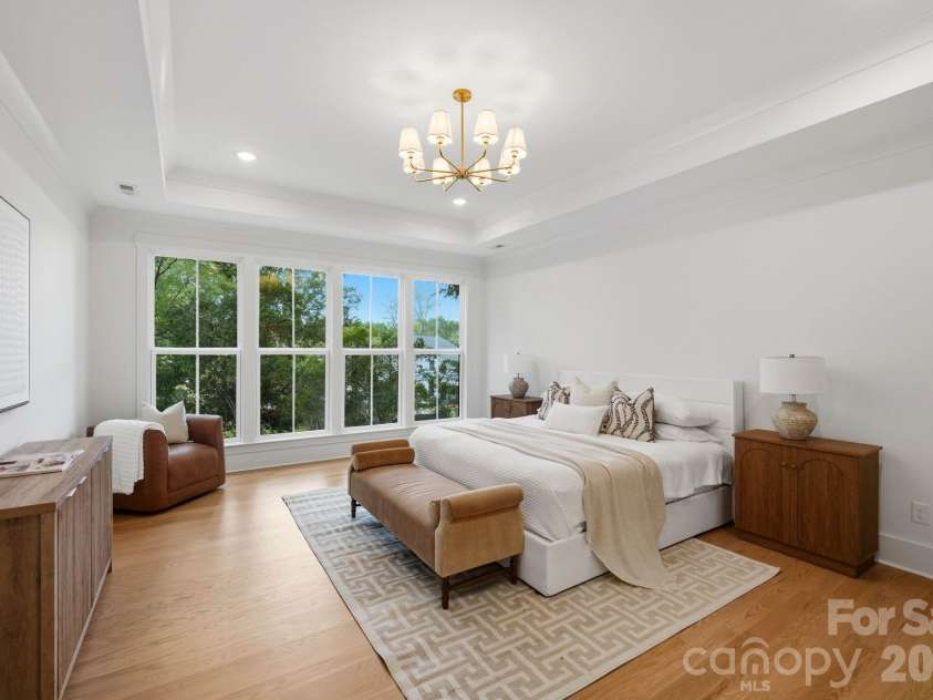 4538 Craig Avenue, Charlotte, NC 28211.  MLS# CAR4417719, YatesRealty ID 48088. Primary Bedroom