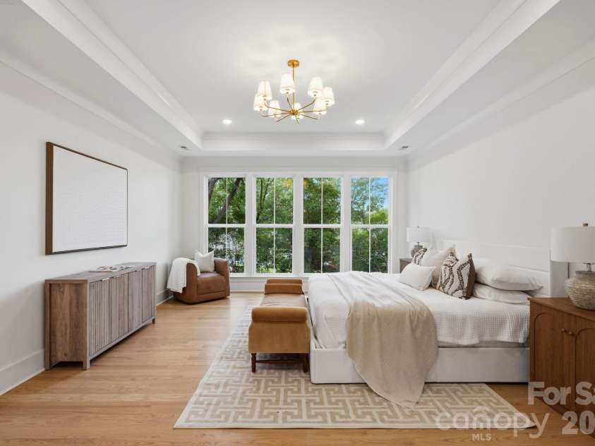 4538 Craig Avenue, Charlotte, NC 28211.  MLS# CAR4417719, YatesRealty ID 48088. Primary Bedroom