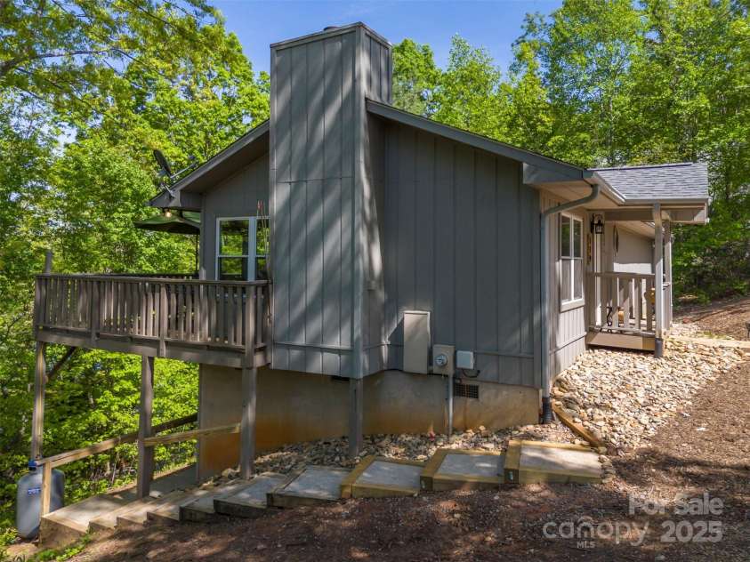 119 Sherwood Drive, Lake Lure, NC 28746.  MLS# CAR4217758, YatesRealty ID 4809. 