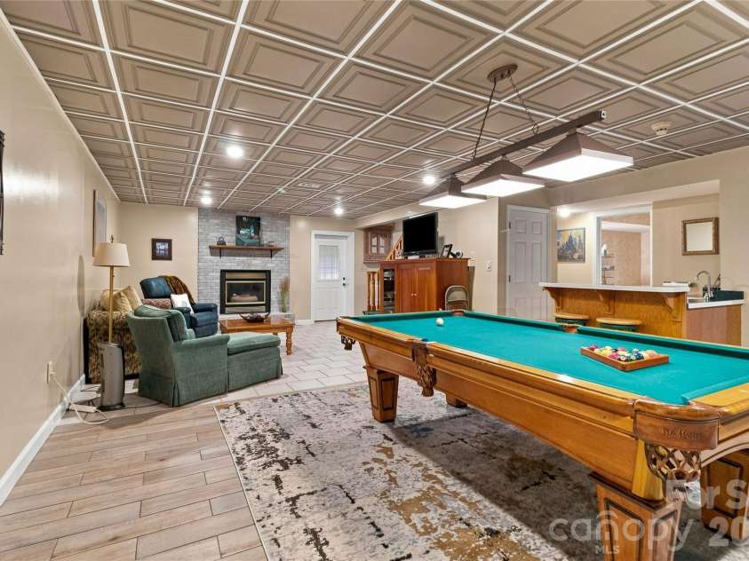 1808 Country Garden Drive, Shelby, NC 28150.  MLS# CAR4413865, YatesRealty ID 48090. 