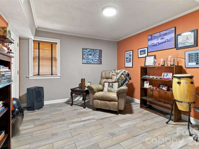 1808 Country Garden Drive, Shelby, NC 28150.  MLS# CAR4413865, YatesRealty ID 48090. 
