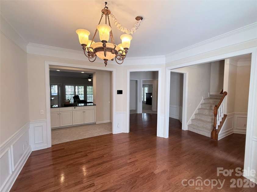 5508 Tullamore Lane, Charlotte, NC 28269.  MLS# CAR4414187, YatesRealty ID 48091. 