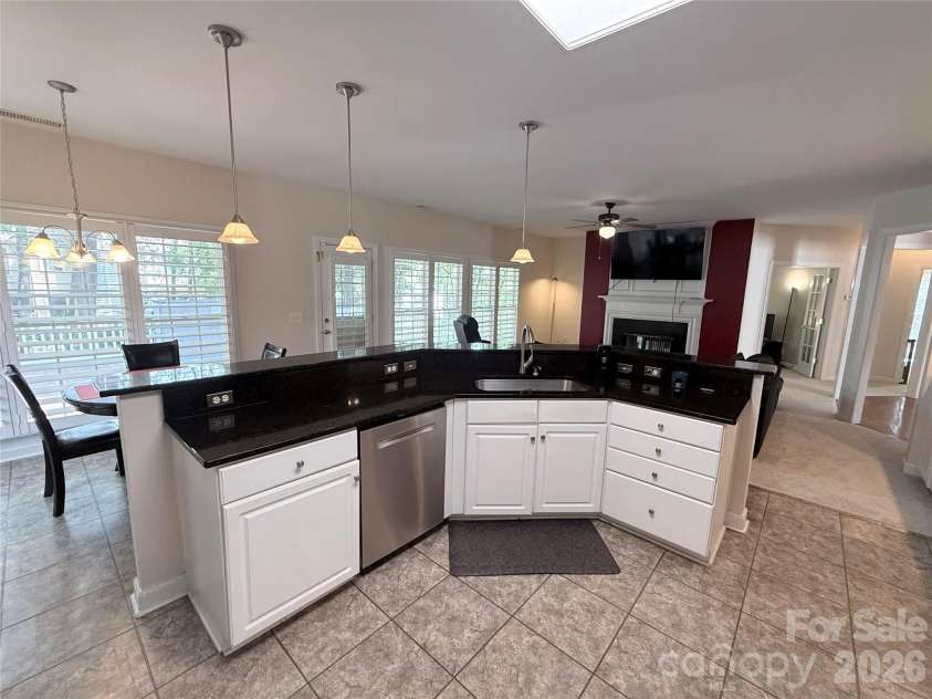 5508 Tullamore Lane, Charlotte, NC 28269.  MLS# CAR4414187, YatesRealty ID 48091. 