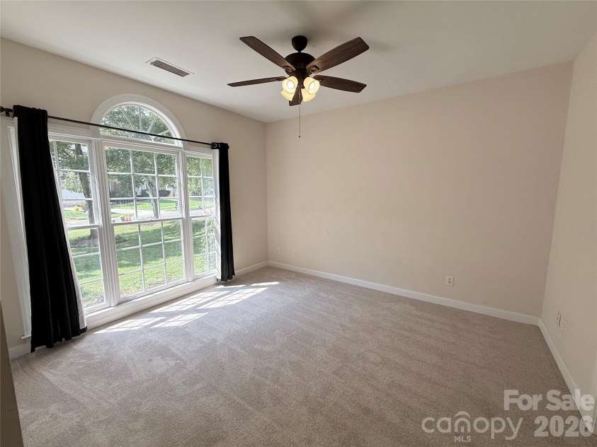 5508 Tullamore Lane, Charlotte, NC 28269.  MLS# CAR4414187, YatesRealty ID 48091. 