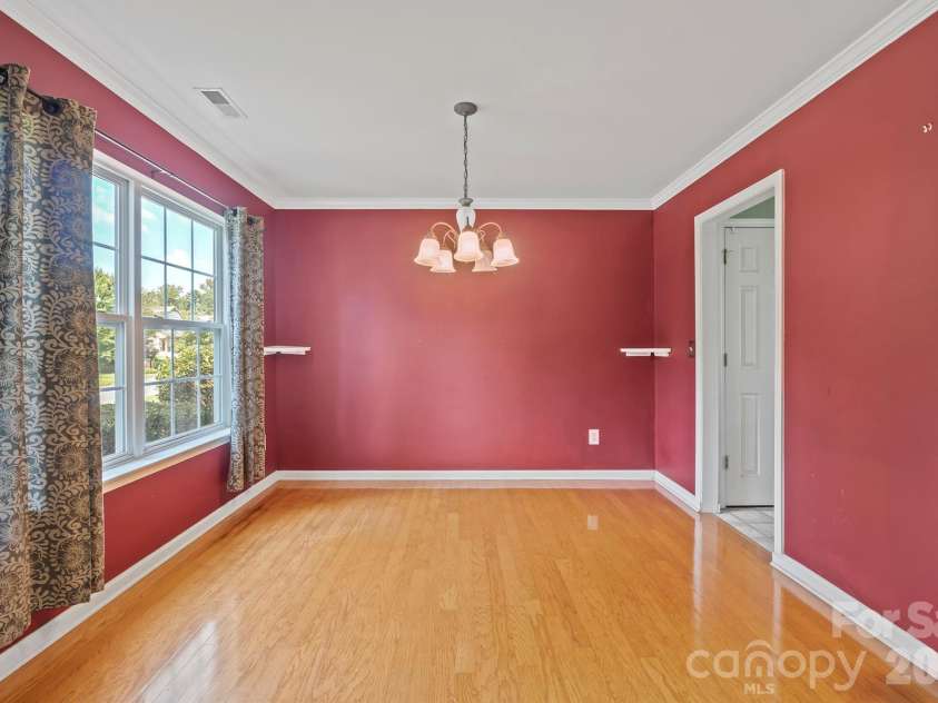 2015 Mallard Pointe Drive, Kannapolis, NC 28083.  MLS# CAR4419846, YatesRealty ID 48097. 