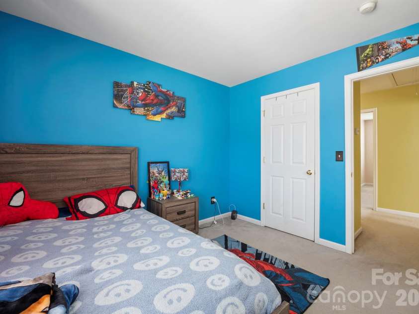 2015 Mallard Pointe Drive, Kannapolis, NC 28083.  MLS# CAR4419846, YatesRealty ID 48097. 