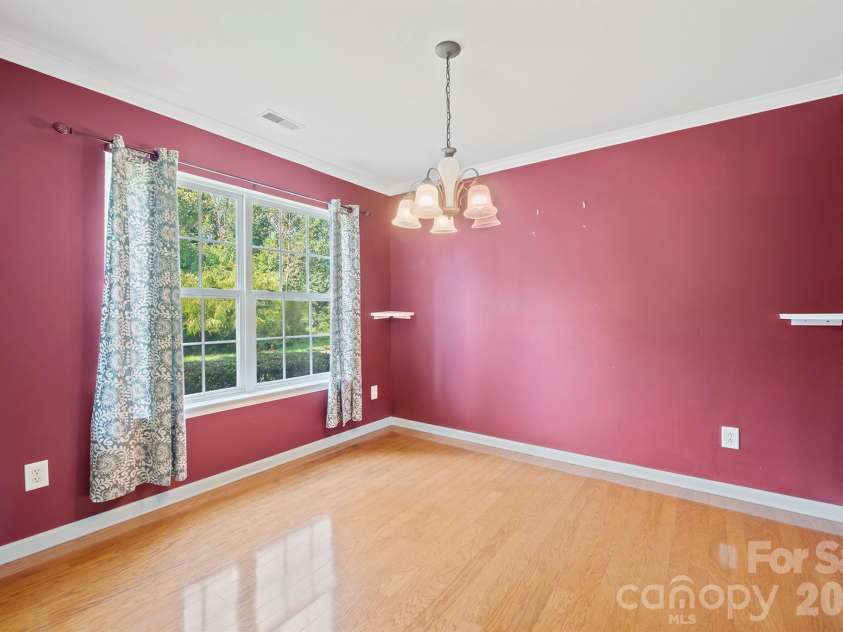 2015 Mallard Pointe Drive, Kannapolis, NC 28083.  MLS# CAR4419846, YatesRealty ID 48097. Spacious Dining Room or could be Flex Space for office, gym, craft room, etc.