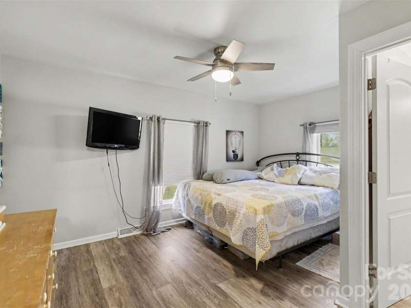 2878 Millstone Drive, Gastonia, NC 28054.  MLS# CAR4419334, YatesRealty ID 48098. Master