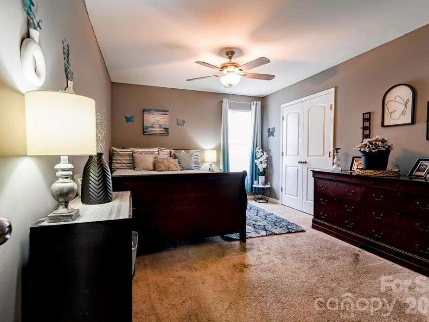 3219 Pikes Peak Drive, Gaston, NC 28052.  MLS# CAR4412245, YatesRealty ID 48099. 
