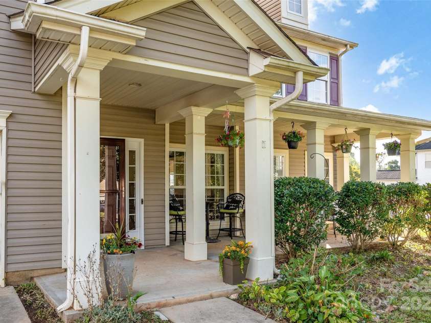 210 Golden Valley Drive, Mooresville, NC 28115.  MLS# CAR4300848, YatesRealty ID 481. 