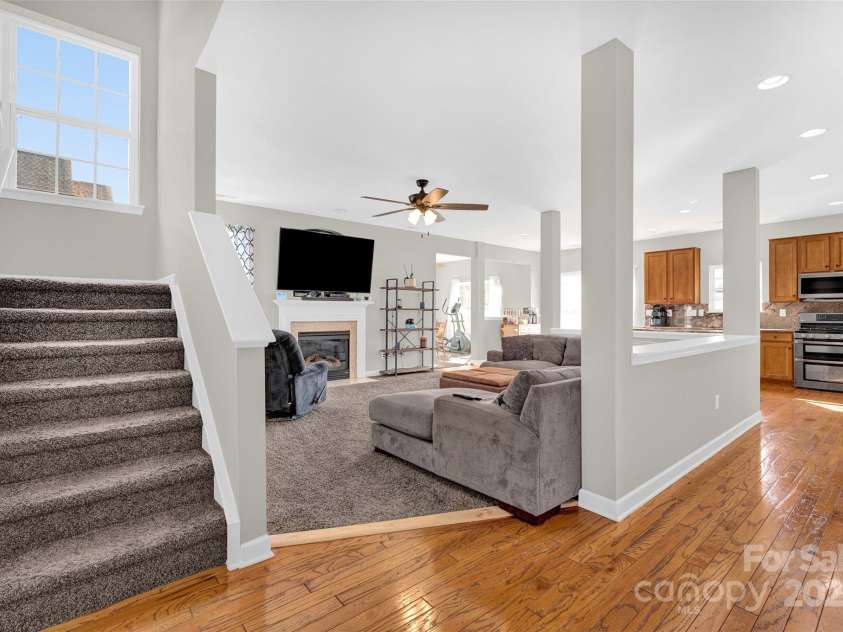 210 Golden Valley Drive, Mooresville, NC 28115.  MLS# CAR4300848, YatesRealty ID 481. 