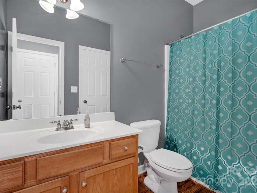 210 Golden Valley Drive, Mooresville, NC 28115.  MLS# CAR4300848, YatesRealty ID 481. 