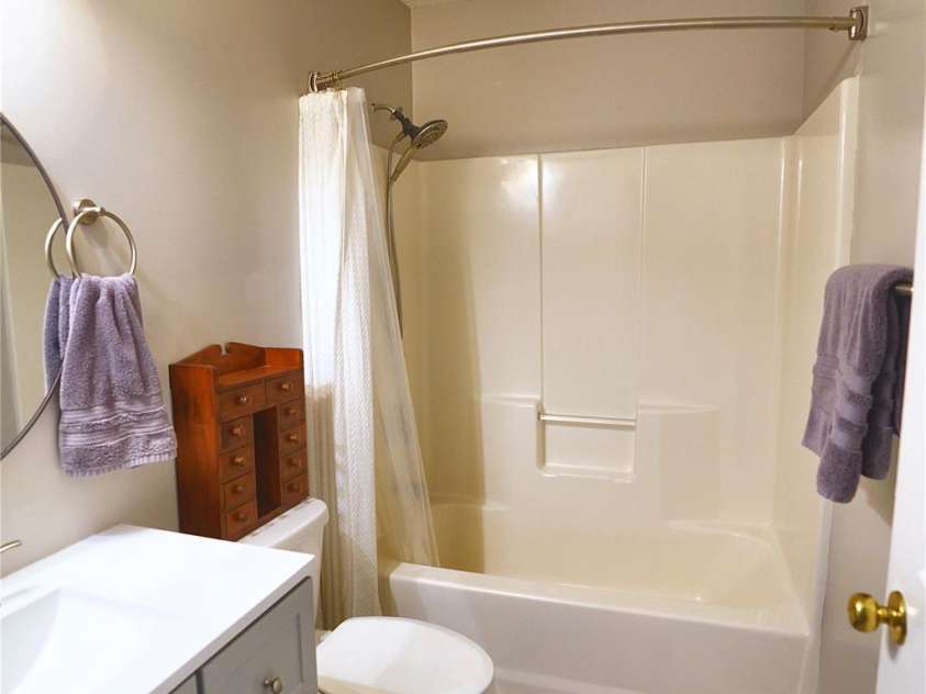 43 Moore Avenue, Asheville, NC 28806.  MLS# CAR4408309, YatesRealty ID 48101. 
