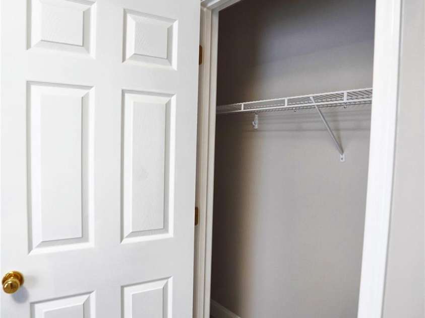 43 Moore Avenue, Asheville, NC 28806.  MLS# CAR4408309, YatesRealty ID 48101. 