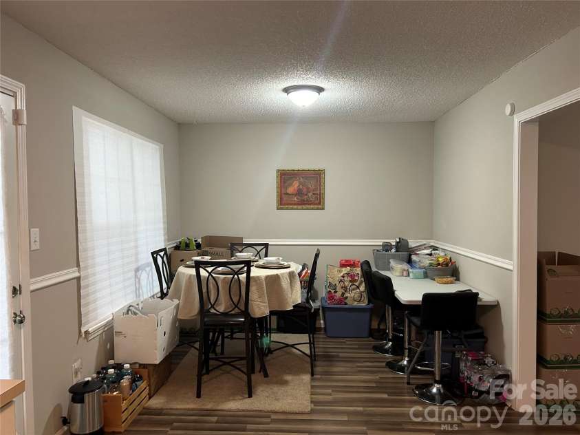 9206 Rotherham Lane, Charlotte, NC 28216.  MLS# CAR4419892, YatesRealty ID 48102. Dining Area