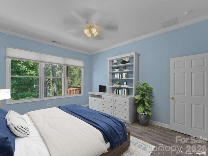 47 Ridgetop Circle, Brevard, NC 28712.  MLS# CAR4414637, YatesRealty ID 48104. Primary Bedroom