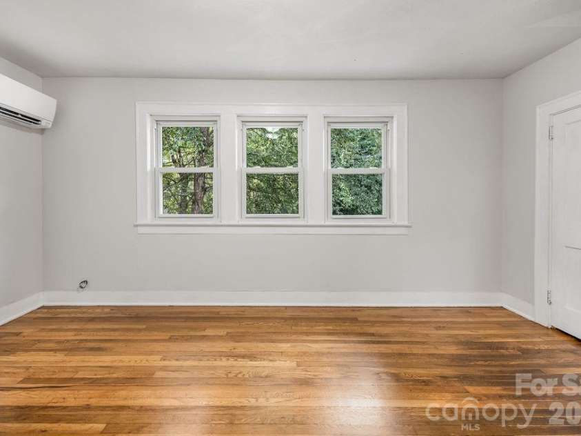 462 Sand Hill Road, Asheville, NC 28806.  MLS# CAR4419518, YatesRealty ID 48105. Bedroom 1