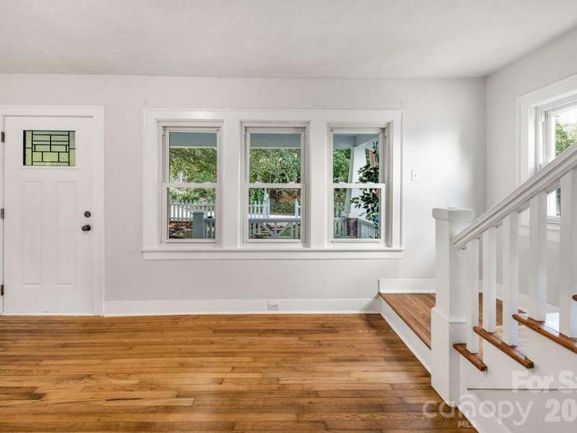 462 Sand Hill Road, Asheville, NC 28806.  MLS# CAR4419518, YatesRealty ID 48105. Living room windows