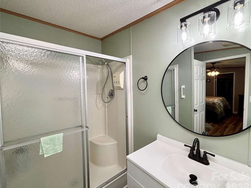 236 Riverwind Drive, Hendersonville, NC 28739.  MLS# CAR4418143, YatesRealty ID 48106. 