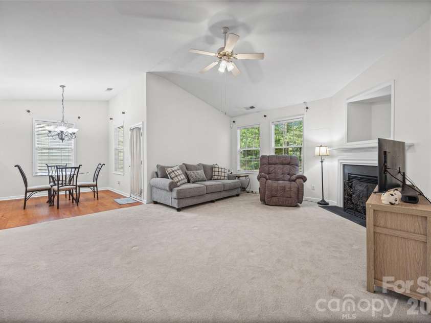 258 Tradition Way, Rock Hill, SC 29732.  MLS# CAR4419949, YatesRealty ID 48107. 