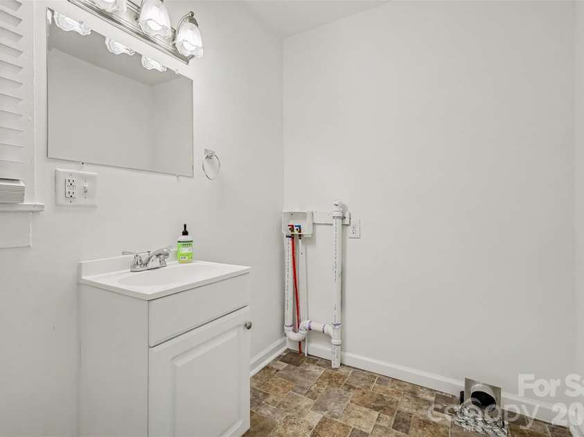 1550 Saw Road, China Grove, NC 28023.  MLS# CAR4419314, YatesRealty ID 48109. 